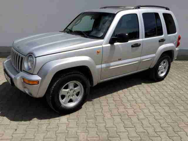 Jeep Cherokee 2.8 CRD Limited // 1 Hand // SHZ //