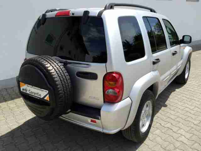 Jeep Cherokee 2.8 CRD Limited // 1 Hand // SHZ //