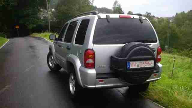 Jeep Cherokee 2.8 CRD Limited