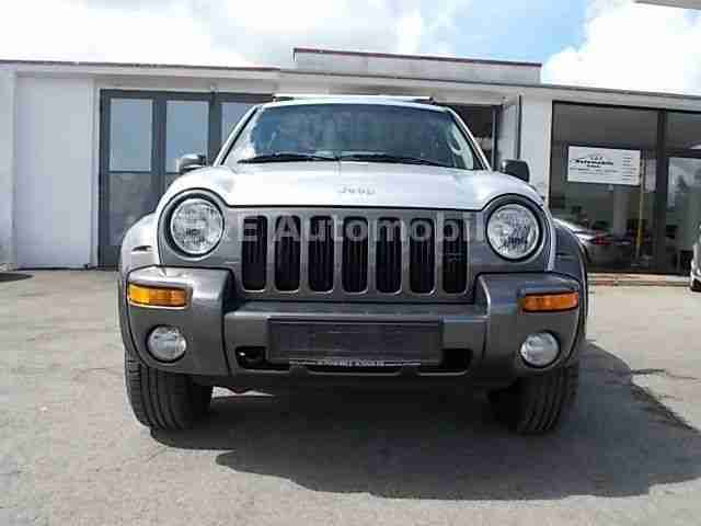 Jeep Cherokee 2.8 CRD RED RIVER EDITION,