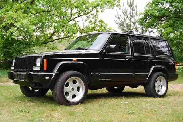 Jeep Cherokee 4,0l HO Limited Autogas !