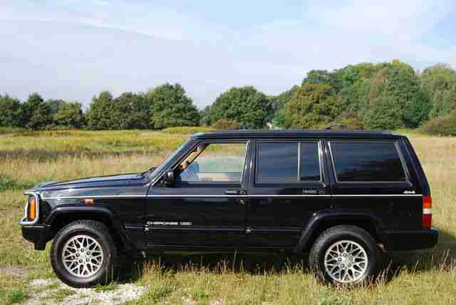 Jeep Cherokee 4,0l HO Limited BLACK& BEIGE !