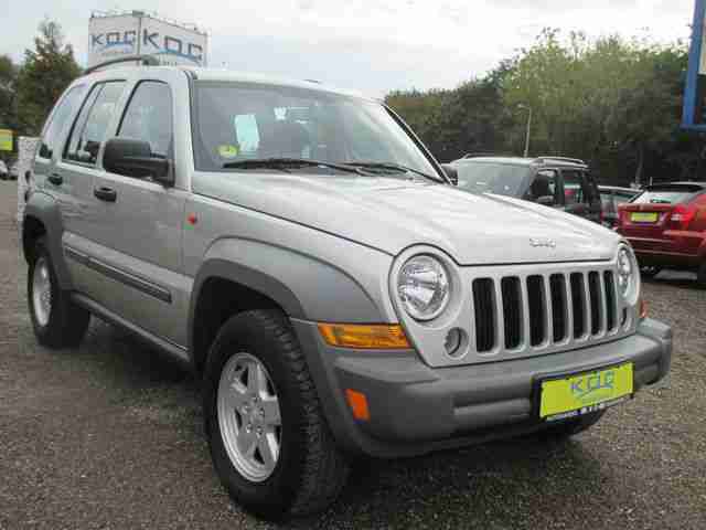 Jeep Cherokee Limited 2.8 CRD