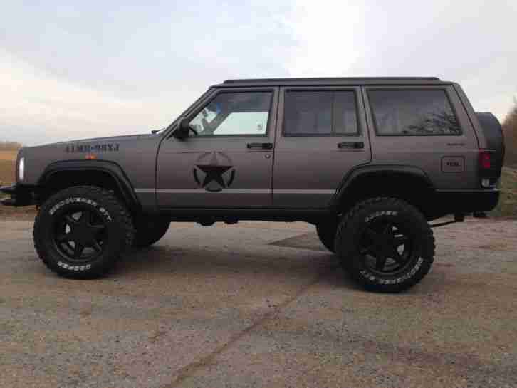 Jeep Cherokee US Army Look