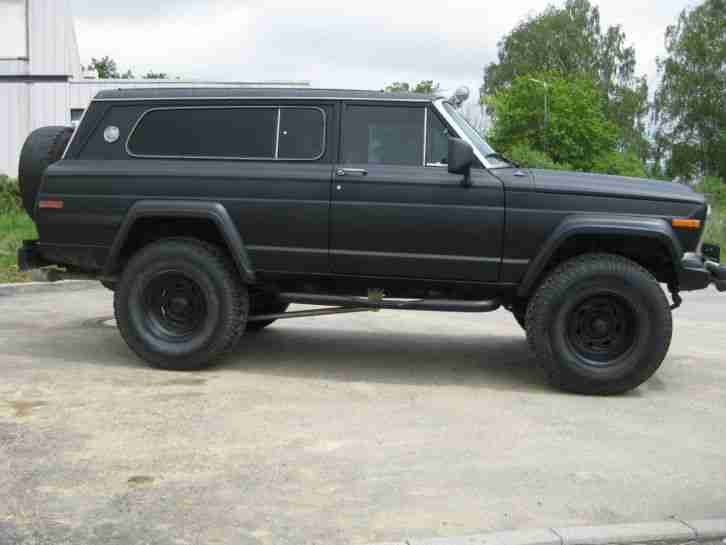 Jeep Chief S