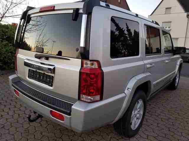 Jeep Commander 3.0 V6 CRD Limited 7SITZ VOLLL