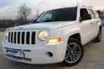 Jeep Patriot 2.0 CRD DPF Sport 4x4 AHK TÜV NEU