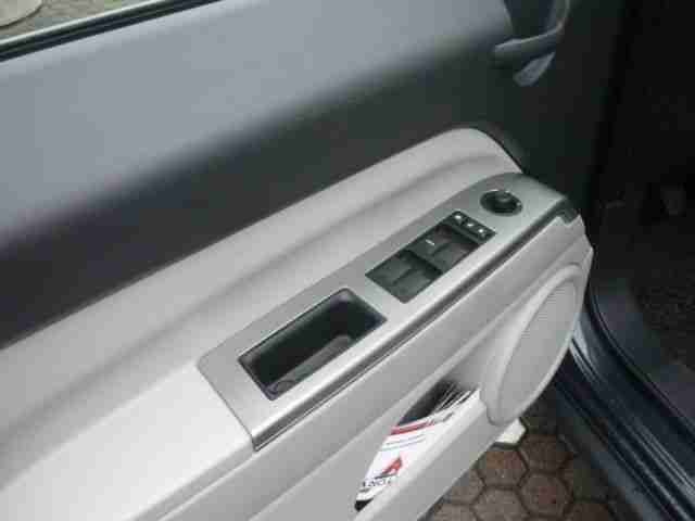 Jeep Patriot 2.4 Sport 4X4 AHK