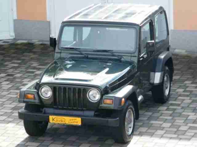 Jeep Wrangler 2.5 Sport
