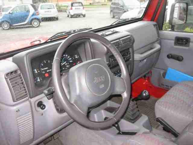 Jeep Wrangler 2.5 Sport