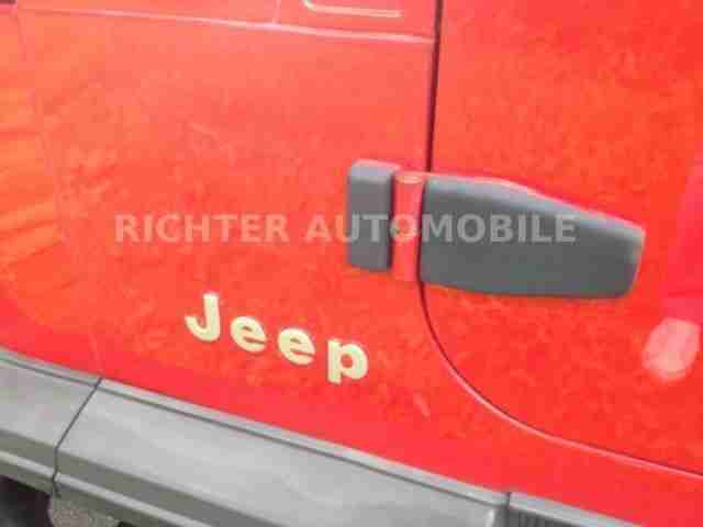 Jeep Wrangler 4.0 HIGH OUTPUT AUTOM. ORIGINAL 99000km