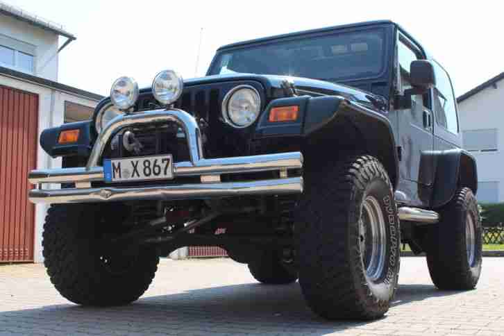 Jeep Wrangler 4.0 SAHARA