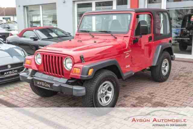 Jeep Wrangler 4.0 Sport Hardtop & Softtop