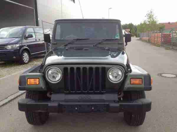 Jeep Wrangler 4.0 Sport**TOP-ZUSTAND**4X4**94.000KM**