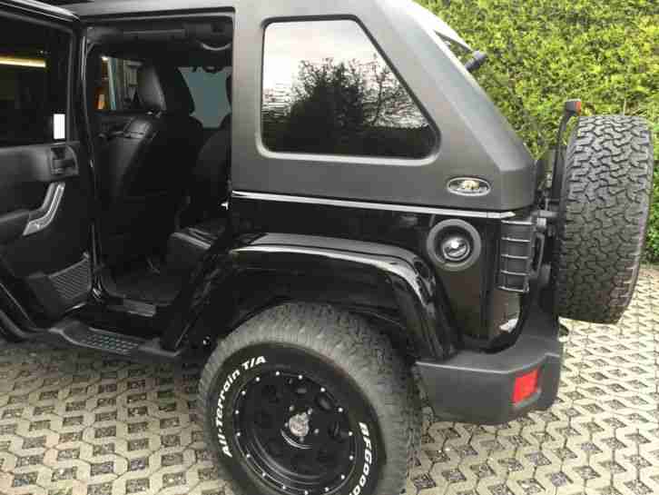 Jeep Wrangler JK Sahara Unlimited 2,8 CRD SONDERMODELL mit Wild Boar Dach