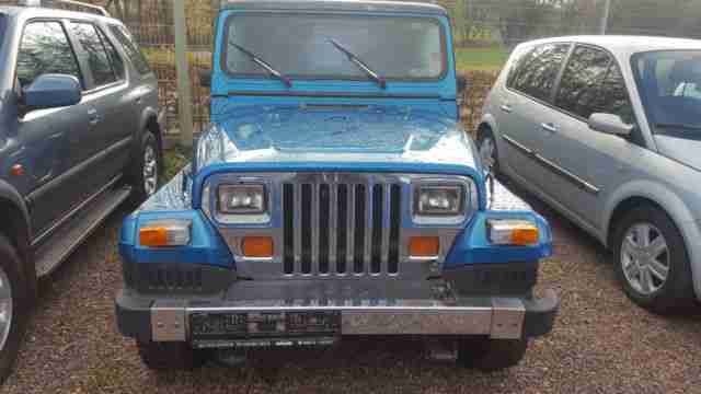 Jeep Wrangler Laredo 2.5