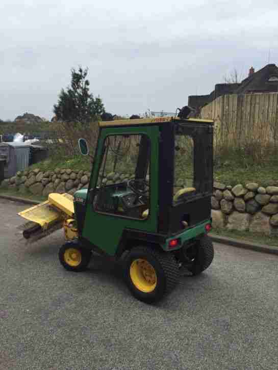 John Deer 332 Kommunaltraktor, Rasentraktor Bj. 1992, Diesel, voll funktionsfähig