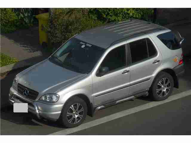 KEIN ROST Mercedes Benz ML 270 CDI 2004 Frontbügel Brok Felgen Klarglas Facelift