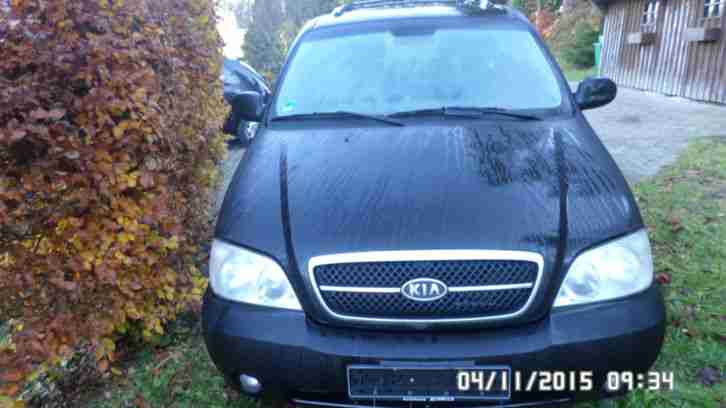 KIA Carnival 2 mit 87800 km TÜV+HU Okt./17 2,5 V6 (150 PS)genau lesen.