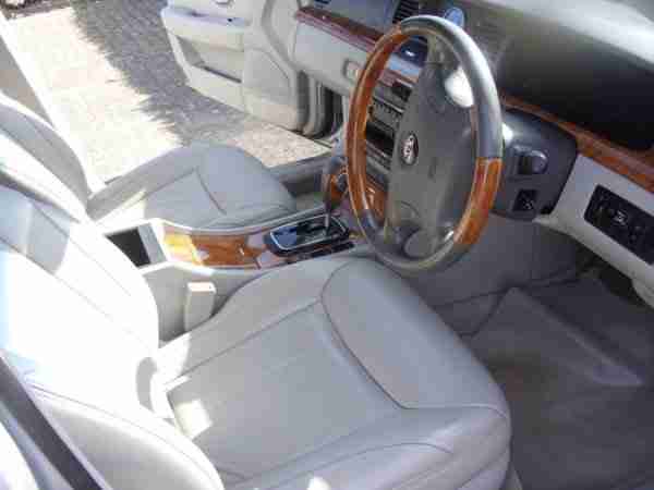 KIA OPIRUS 3.5 Benzin/Gas Limousine silber