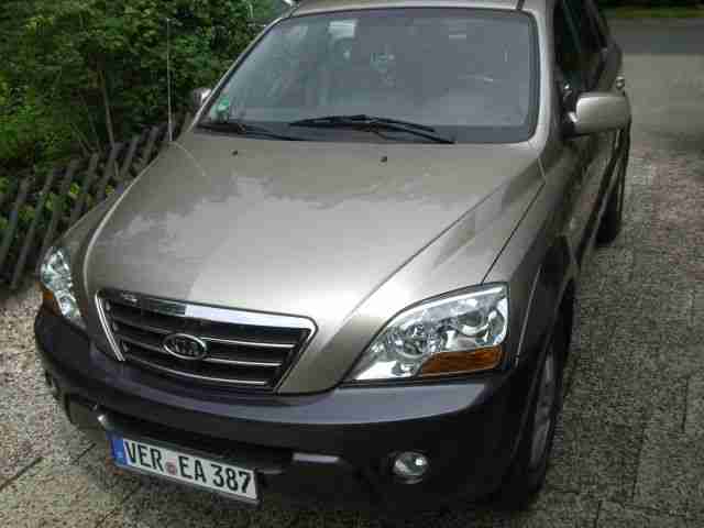 KIA SORENTO 2,5 CRDI 125 KW EZ.04. 2009