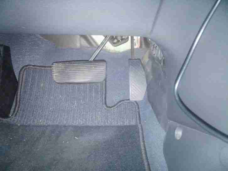 KIA Shuma 2 1.6 102PS Neuer-TüV