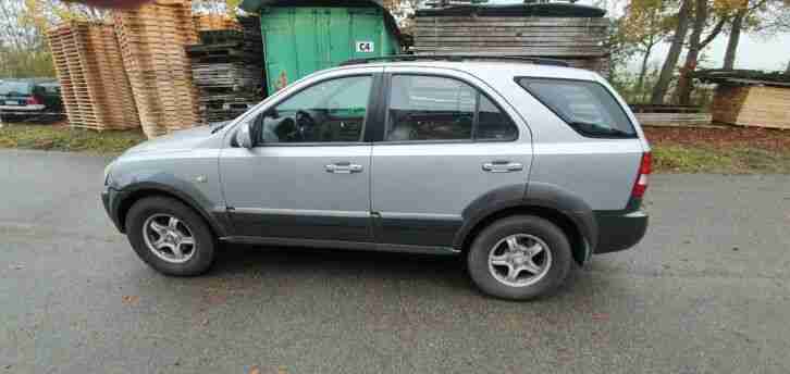 KIA Sorento EX 2, 5 CRD mit Anhängerkupplung