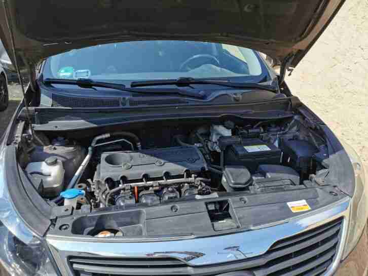 KIA Sportage Automatik 2, 0 erst 74893 Km