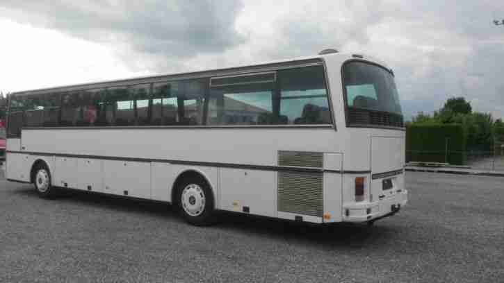 Kässbohrer Setra 213