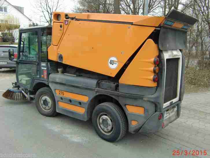 Kehrmaschine Schmidt Swingo compact 200 orange Straßenreiniger