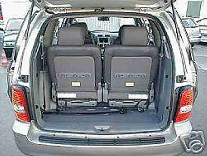Kia Carnival II CRDi EX, Leder, Klima, Radio/CD, 8-fach Bereift, Fahrbereit
