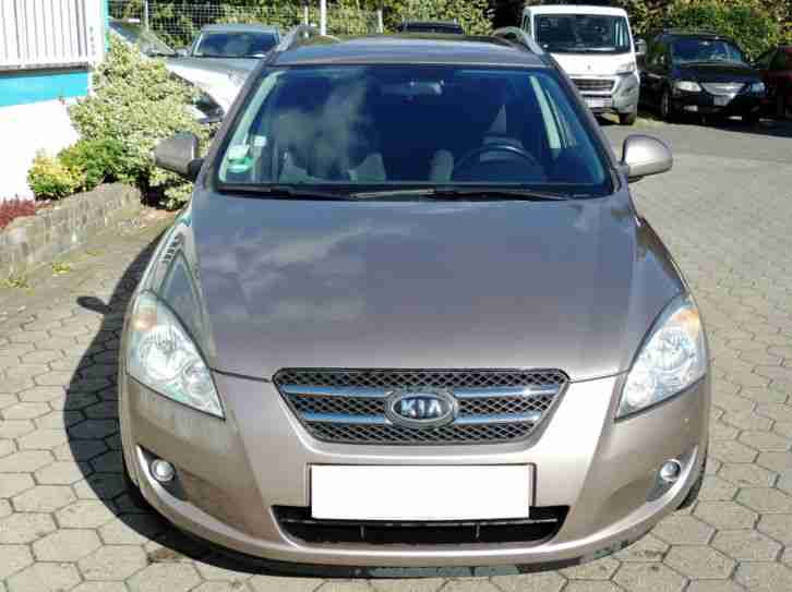 Kia Ceed 1.6 CRDi SW*18´´Alufelgen*1HD*Guter Zustand*Bj 06.2009*