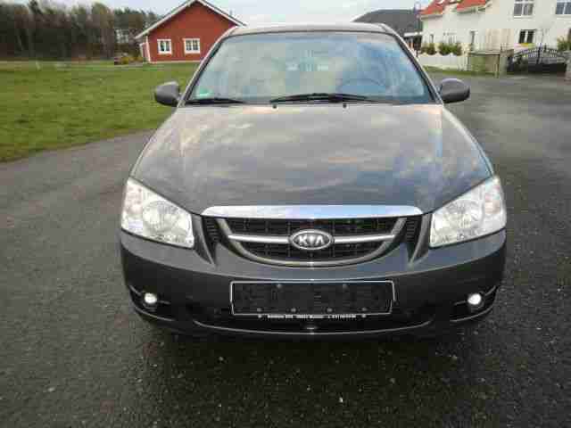 Kia Cerato 1, 6 CRDi