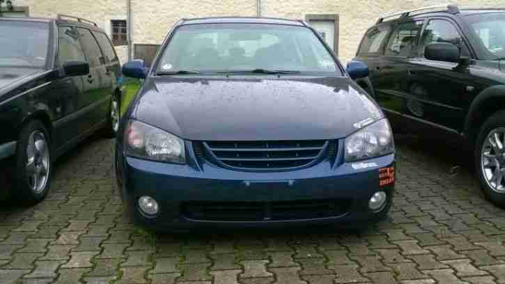 Kia Cerato 2.0 (2004)