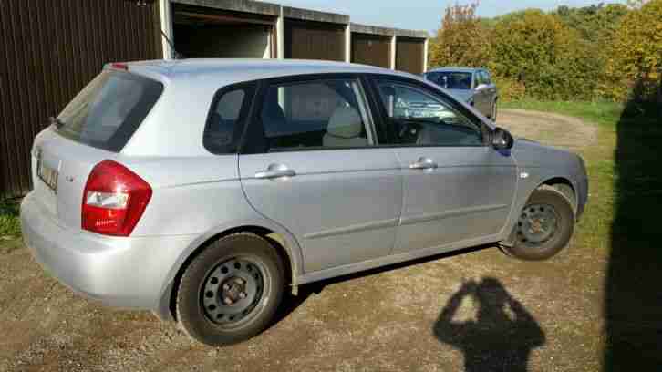 Kia Cerato Personenkraftwagen
