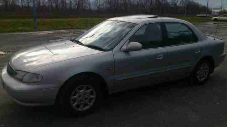 Kia Clarus 2,0 L GLX mit Tüv, Fahrbereit, Ledersitze, AHK, 133 PS,16 V G Kat