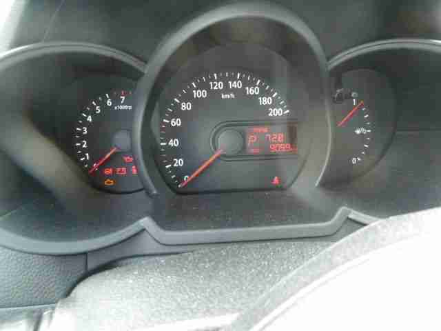 Kia Picanto 1