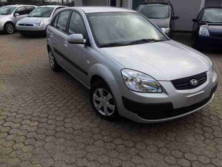 Kia Rio 1.4 EX 2006 67.310 km TÜV bis Juli 2017