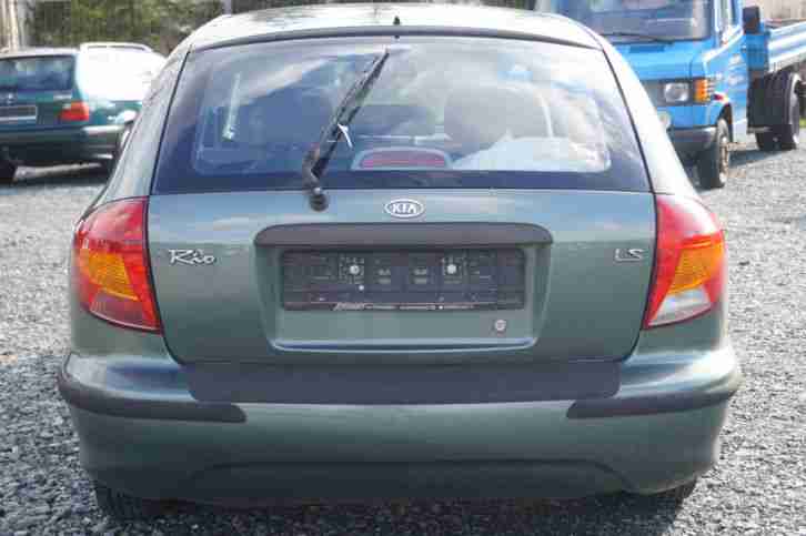 Kia Rio LS 1.5 *72 kW/ 98 PS*2002*Scheckheftgepflegt*Klimaanlage*8-Fachbereift