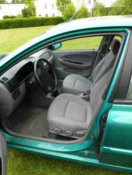 Kia Rio LS, 1,5l, 72 KW, Baujahr 2001, 136Tsd Km