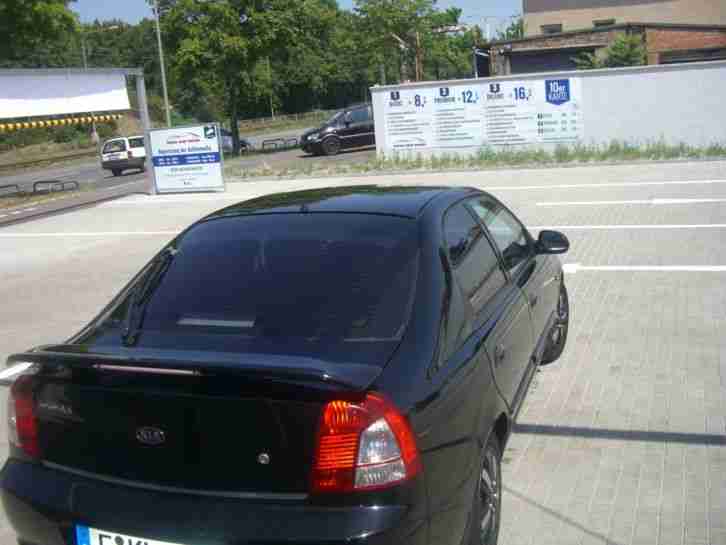 Kia Shuma II