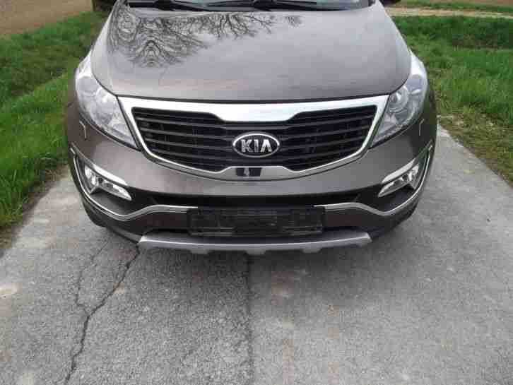 Kia Sportage 2,0CRDI Diesel 184PS Vollausstattung BJ 2014 mit 56 Monat Garantie