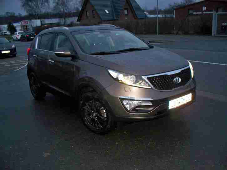 Kia Sportage Modell 2014 Xenon Keyless Panoramadach *7 Jahre Garantie*
