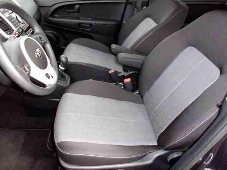 Kia Venga 1.4 CVVT Edition7 Vorführwagen Deutsches Modell