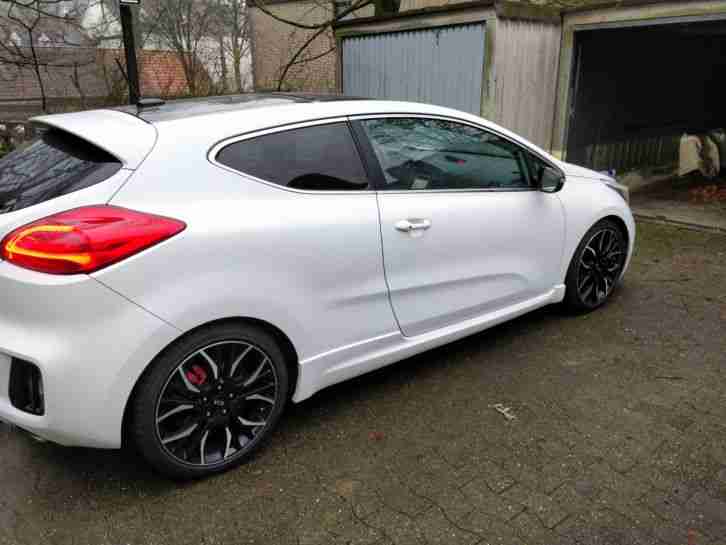 Kia cee'd pro 1.6 T-GDI GT-Track 1st Edition *Checkheft* *3 Jhr. Garantie*