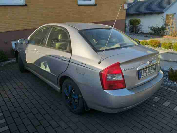 Kia cerato 2.0l, 140000 km, bj 2004