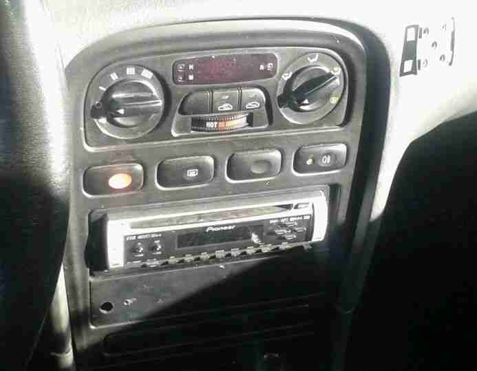 Kia clarus