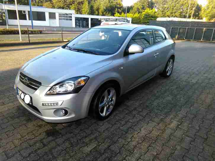 pro Ceed 1.6 CRDi Aut. EX 8fach Alu Bereift