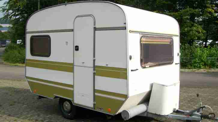 Kleiner (Oldtimer)Wohnwagen Knaus Eifelland mit
