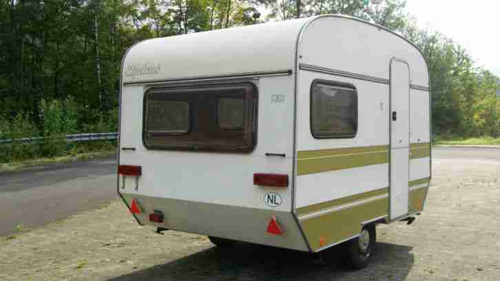 Kleiner (Oldtimer)Wohnwagen Knaus